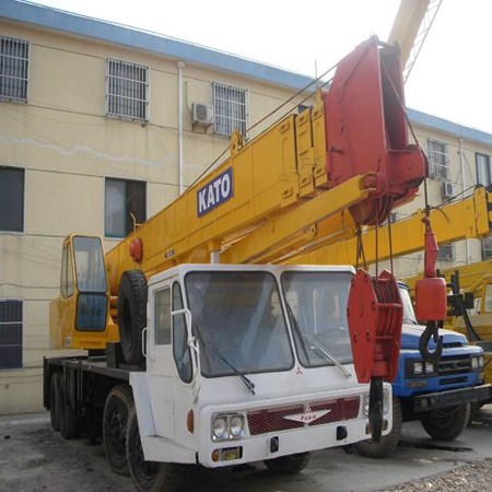 TADANO: TG250E, TG300E, TG350E, TG500E, TG550E, TG650E, TG800E, TG1000E, TG1200E, TG1600E 