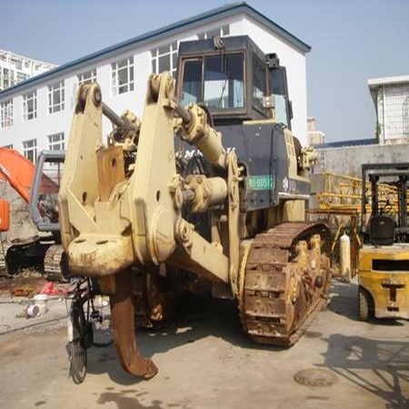 KOMATSU D85-18, D85-21, D155 bulldozer