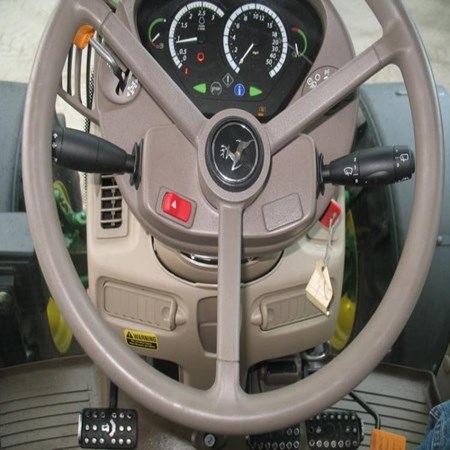 2007 John Deere 6430