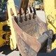 2005 KOMATSU WB140-2