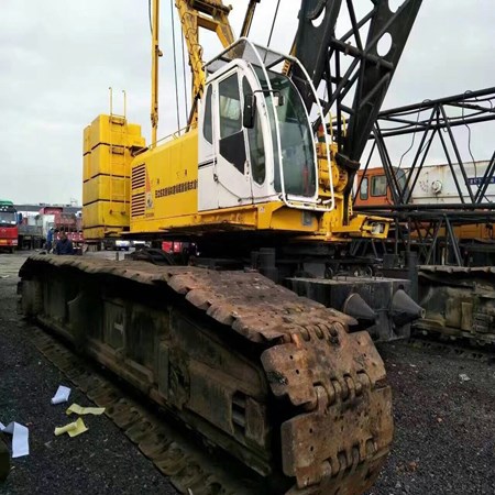 used Sumitomo crawler crane 200 ton