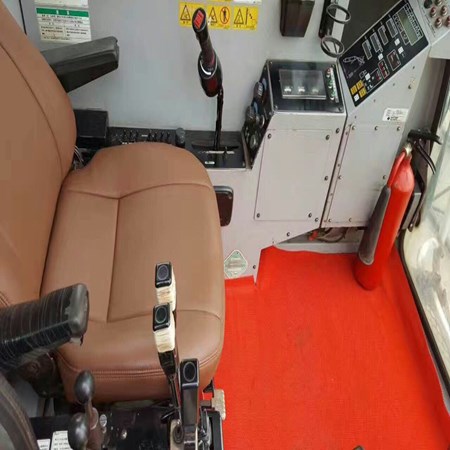 used Sumitomo crawler crane 200 ton