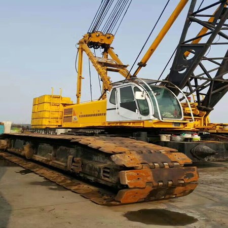 used Sumitomo crawler crane 200 ton