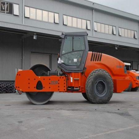 HAMM – 3520 Used Single Drum Vibratory Compactor for Sale