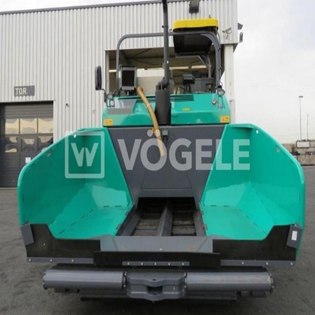 VÖGELE – SUPER 1800-2 SprayJet Used Tracked Paver for Sale