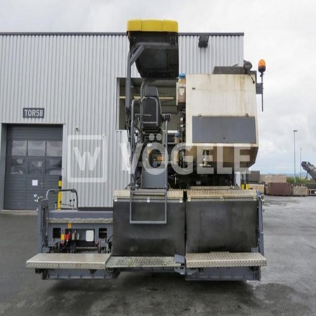 VÖGELE – 2009 – SUPER 1800-2 SprayJet Used Tracked Paver for Sale