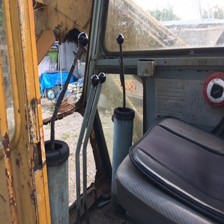 Hitachi UH-02 Used Crawler Excavator for Sale