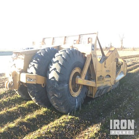 Used 2008 John Deere 2112E Pull Scraper for sale in Good condition