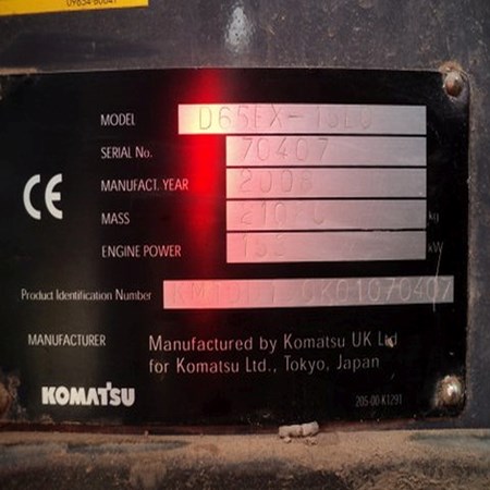 Komatsu – D65EXL-15 Used Crawler Bull Dozer for Sale