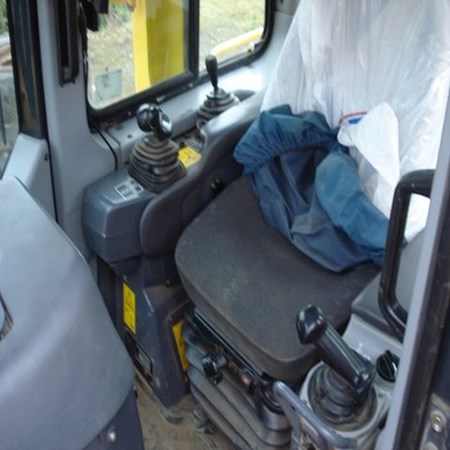 Komatsu – D65EXL-15 Used Crawler Bull Dozer for Sale