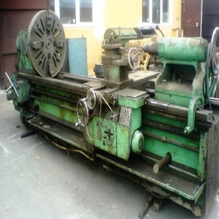 Center lathe TOS SU 90 A/3000