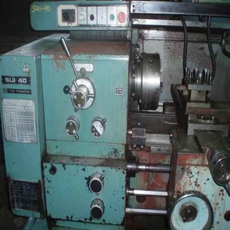 Center lathe Tos SUI 40/1000