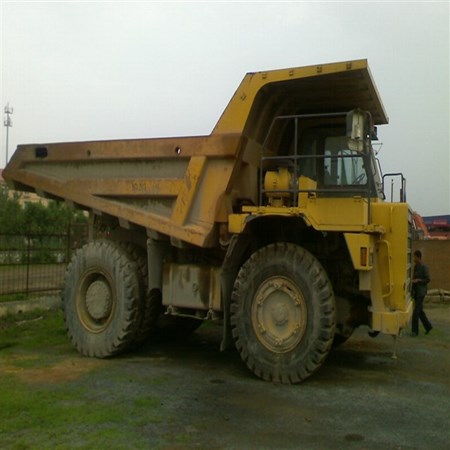 Used Komaysu HD325D-6