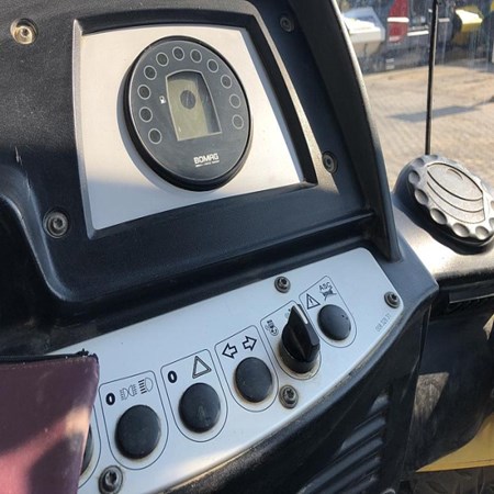 Used Bomag BW 213 D-4 Single Drum Roller for Sale
