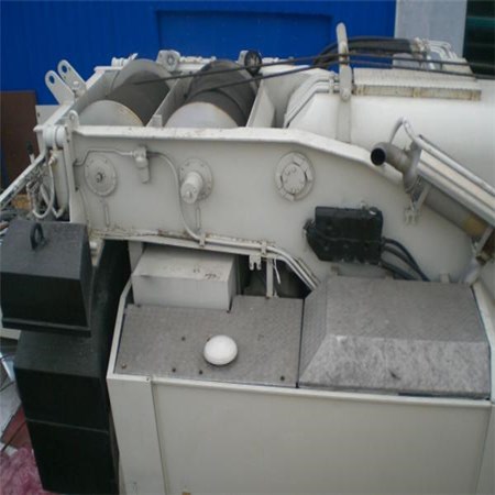 DEMAG 120T truck crane