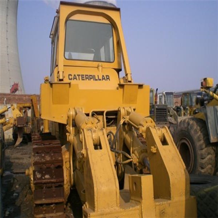 Caterpillar D8K bulldozer