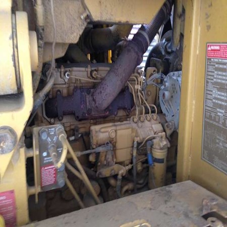 Used CATERPILLAR 943 Crawler Loader for Sale