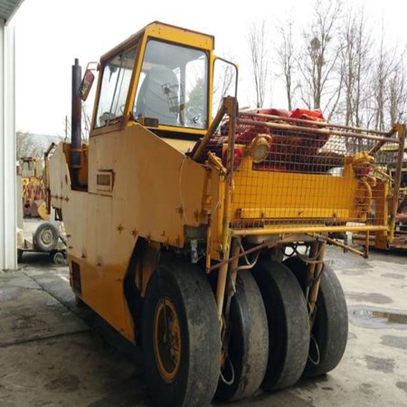 Used Caterpillar PF3 Pneumatic Roller for Sale