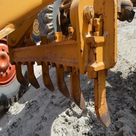 Used Motor Grader KOMATSU GD605A-5 for Sale