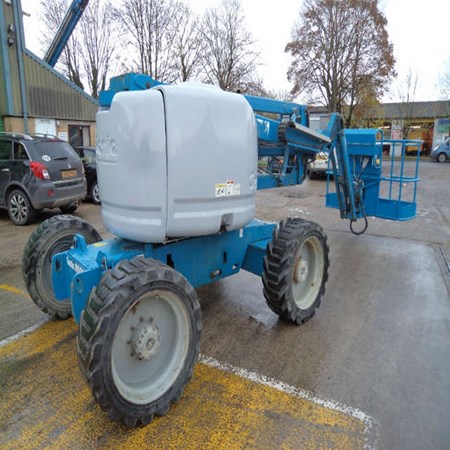 Used Z 45-25 J RT 4x4 Genie Lift for sale - 2004 Year, 2503 Hours at Caldicot (UK)