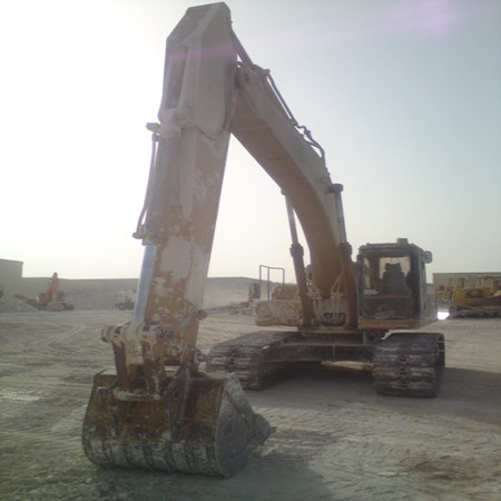 330L Caterpillar Long reach