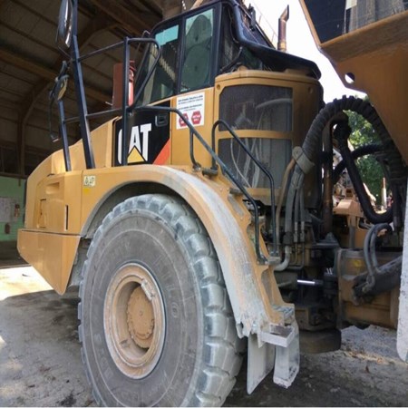 Used Dump Truck - 740B Caterpillar for Sale