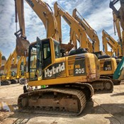 13 Units of Used Hybrid Komatsu HB205 & Hybrid Komatsu HB215 Excavator for Sale