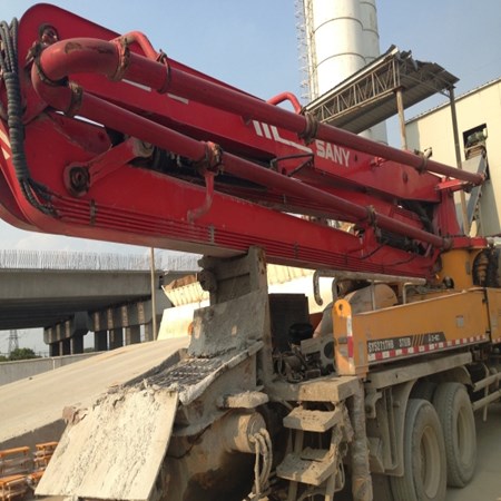  Used SANY SY5271THB concrete Pump for Sale