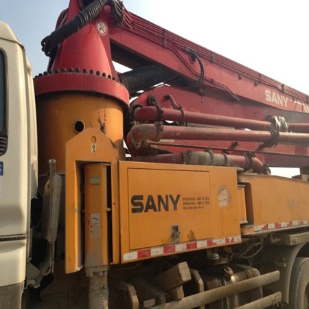  Used SANY SY5271THB concrete Pump for Sale