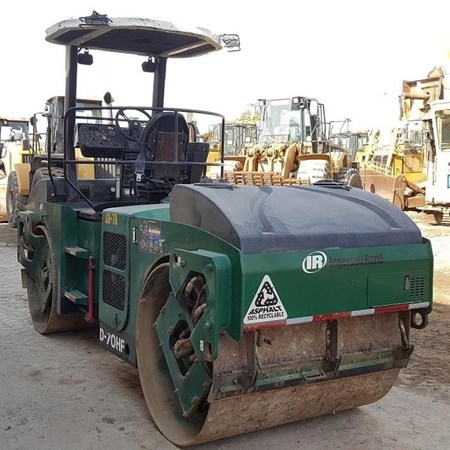 INGERSOLL-RAND DD70HF Used Smooth Drum Compactor for Sale