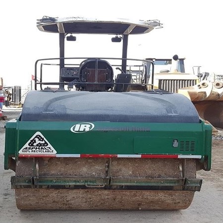 INGERSOLL-RAND DD70HF Used Smooth Drum Compactor for Sale