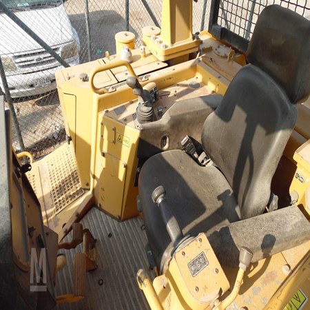 Used Crawler Dozer - CAT D6R for Sale