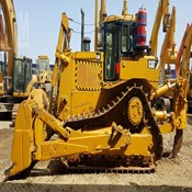 2 Units of Used Crawler Dozer CAT D8R for Sale