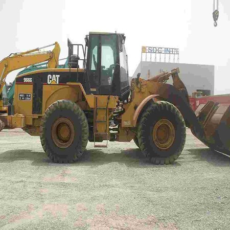 Used CATERPILLAR 966G Wheel Loader - 2002 Year for Sale