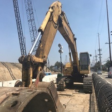 2005 Komatsu PC400 LC-7 Used Excavator for Sale