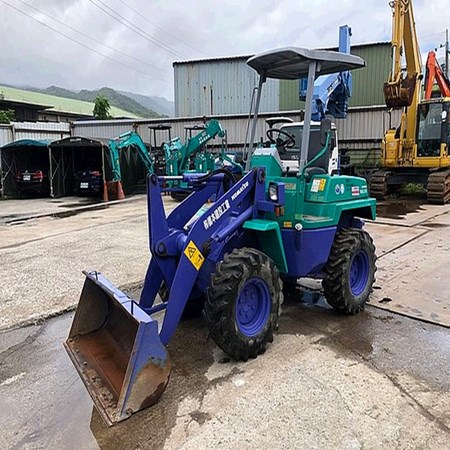 Used KOMATSU WA30-5E Skid Steer Loader for Sale