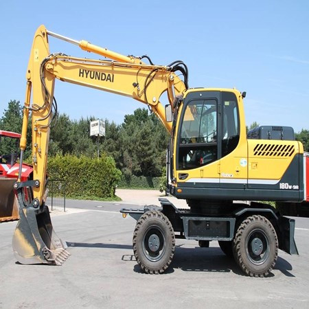 Hyundai Robex 180 W-9A - Used Wheeled Excavator for Sale