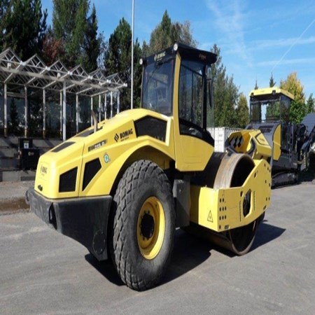 Used BW 219 D-5 Compactor – BOMAG for Sale