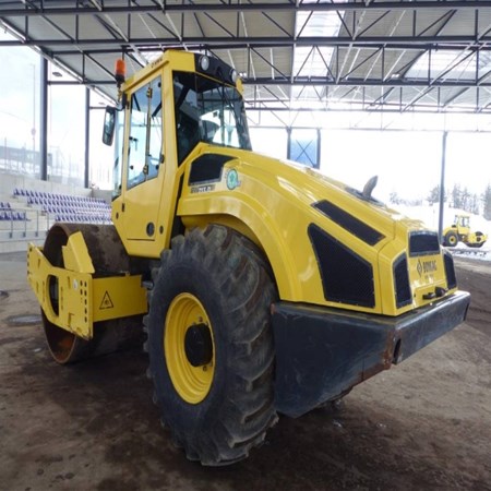 BOMAG – BW 213 D-4i Used Compactor for Sale