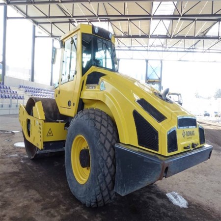 BOMAG – 2016 – 213 D-4i Used Compactor for Sale