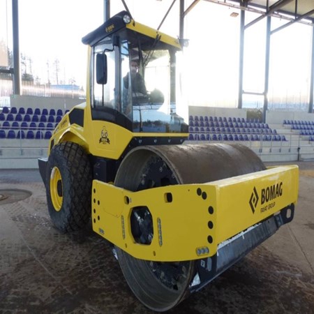 BOMAG – 2017 - BW 213 DH-5 Used Compactor for Sale