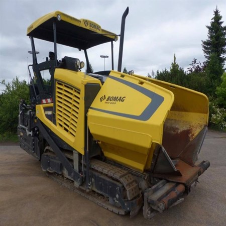 BOMAG – 2014 – BF 600 C-2 S500 Used Paver for Sale