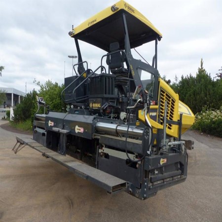 BOMAG – 2014 – BF 600 C-2 S500 Used Paver for Sale