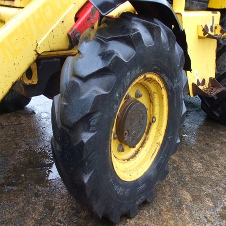 Used 2014 NEW HOLLAND LB110 Backhoe Loader for Sale