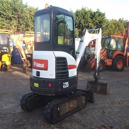 Used Bobcat E 25 Mini excavators < 7t (Mini diggers) at Colchester Essex for Sale