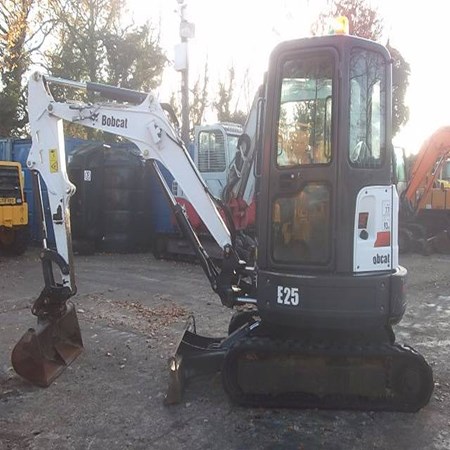 Used Bobcat E 25 Mini excavators < 7t (Mini diggers) at Colchester Essex for Sale