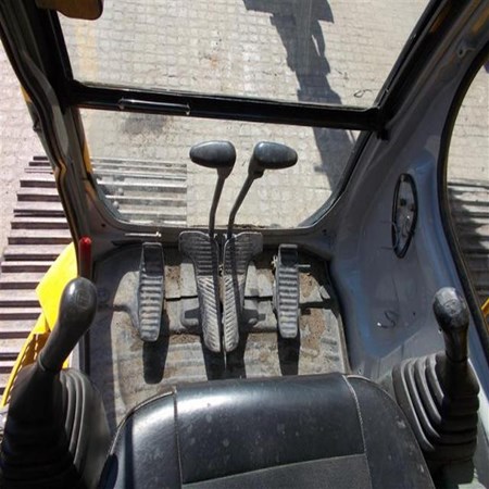 Kobelco 2002 SK235SRlc Used Crawler Excavator for Sale