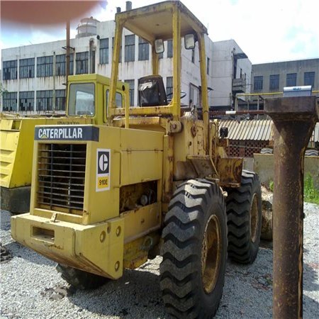 Caterpillar 910E wheel loader