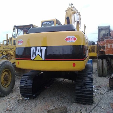 Caterpillar 320C excavator