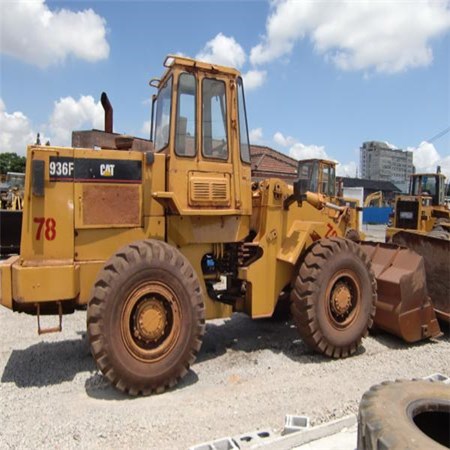 Caterpillar 936F wheel loader